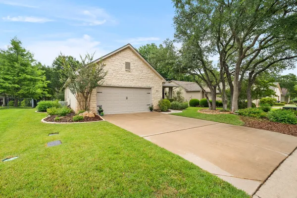 Property Slideshow image 2 of 38 | 103 ruellia dr, Georgetown, TX, 78633
