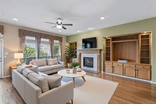 Property Slideshow image 3 of 29 | 660 scenic ranch cir, Fairview, TX, 75069
