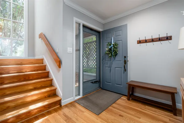 Property Slideshow image 3 of 37 | 306 archers mead, Williamsburg, VA, 23185