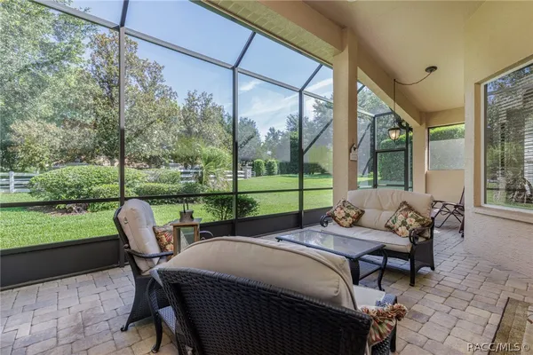 Property Slideshow image 2 of 60 | 979 w sun valley ct, Hernando, FL, 34442