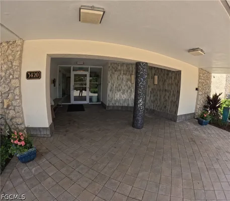 Property Slideshow image 2 of 33 | 3420 gulf shore blvd 43, Naples, FL, 34103