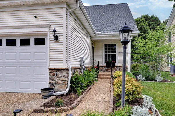 Property Slideshow image 3 of 47 | 6567 wiltshire rd, Williamsburg, VA, 23188
