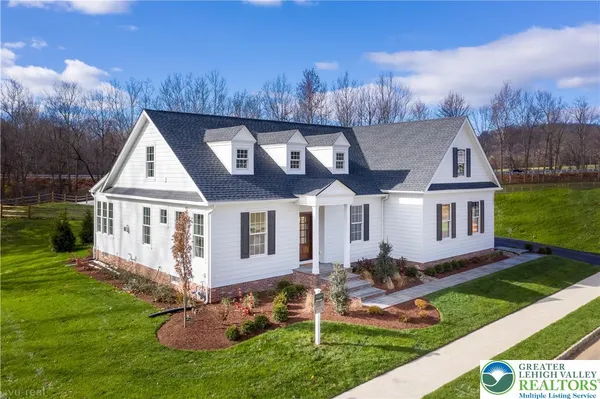 Property Slideshow image 2 of 44 | 4630 old saucon rd, Upper Saucon Twp, PA, 18015