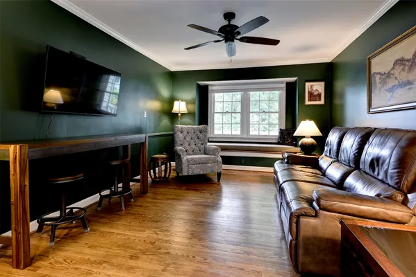 Property Slideshow image 3 of 35 | 129 great gln, Williamsburg, VA, 23188