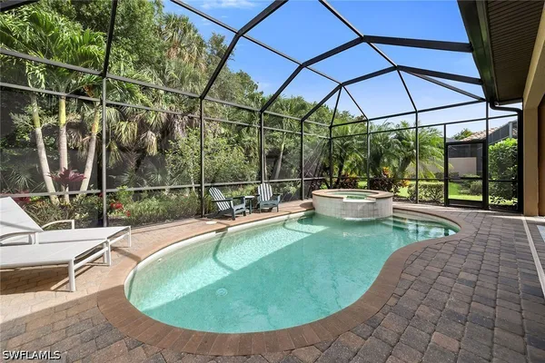 Property Slideshow image 2 of 49 | 6589 roma way, Naples, FL, 34113
