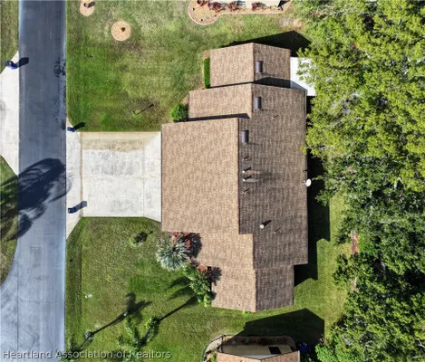 Property Slideshow image 2 of 24 | 2214 hidden creek cir, Sebring, FL, 33870
