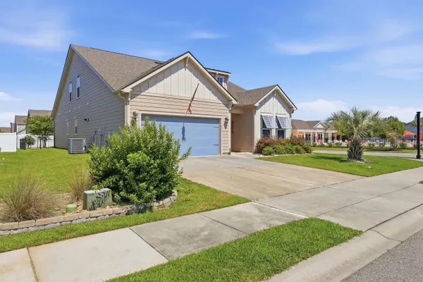 Property Slideshow image 2 of 60 | 1852 parish way, Myrtle Beach, SC, 29577