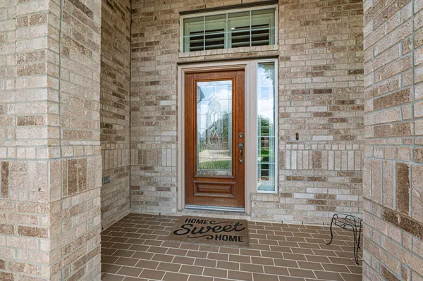 Property Slideshow image 3 of 38 | 9306 caddo springs ct, Cypress, TX, 77433