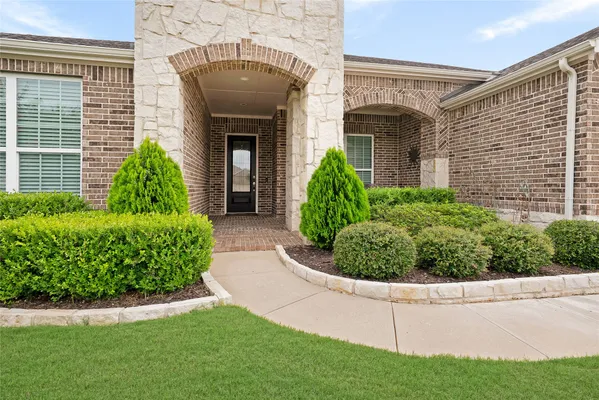 Property Slideshow image 2 of 40 | 7225 ponte vedra dr, Frisco, TX, 75036