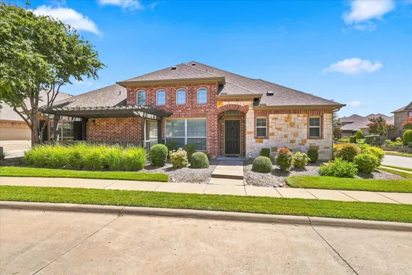 Property Slideshow image 2 of 34 | 5702 murray farm dr, Fairview, TX, 75069