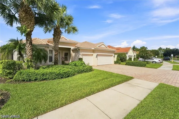 Property Slideshow image 2 of 49 | , Naples, FL, 34114