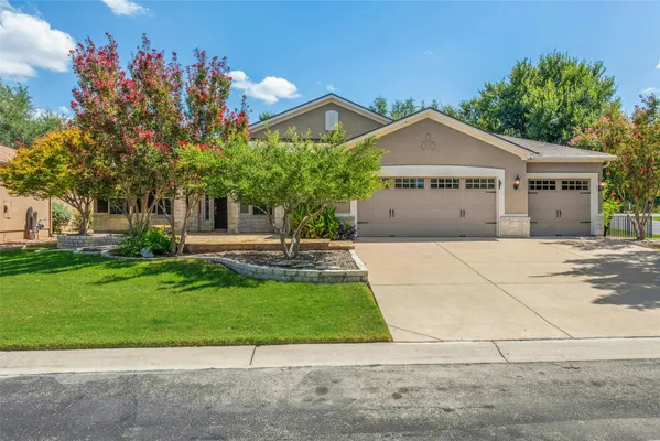 Property Slideshow image 3 of 40 | 201 yellow rose trl, Georgetown, TX, 78633