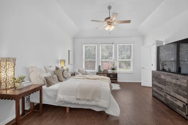 Property Slideshow image 3 of 26 | 534 rockledge ct, Frisco, TX, 75036