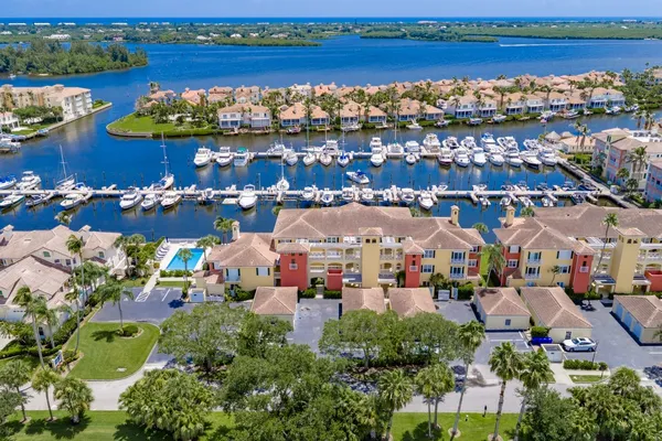 Property Slideshow image 2 of 36 | 5540 n harbor village dr 204, Vero Beach, FL, 32967