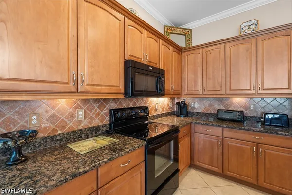 Property Slideshow image 3 of 32 | 10428 materita dr, Fort Myers, FL, 33913