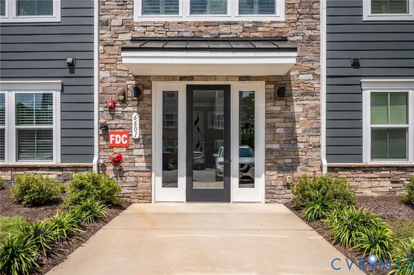 Property Slideshow image 2 of 27 | 6601 citory way 204, Moseley, VA, 23120