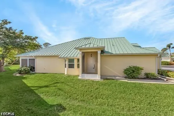 Property Slideshow image 2 of 17 | 100 islamorada blvd, Punta Gorda, FL, 33955