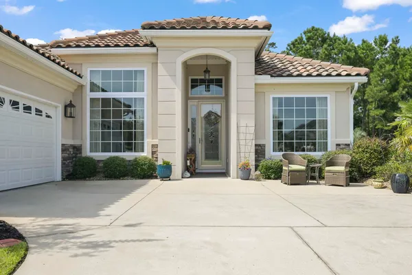 Property Slideshow image 2 of 67 | 617 evers loop, Myrtle Beach, SC, 29575