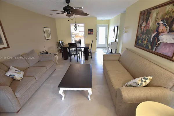 Property Slideshow image 2 of 38 | 2688 dudley dr h, West Palm Beach, FL, 33415