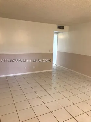Property Slideshow image 3 of 14 | 251 sw 134th way 204m, Pembroke Pines, FL, 33027