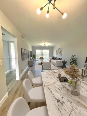 Property Slideshow image 3 of 15 | 4020 lincoln a 4020, Boca Raton, FL, 33434