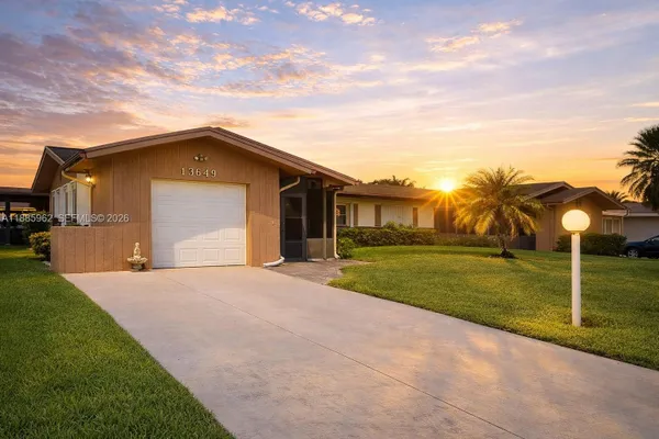 Property Slideshow image 2 of 35 | 13649 cord way, Delray Beach, FL, 33484