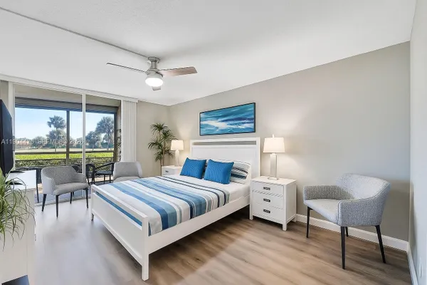 Property Slideshow image 3 of 45 | 23249 barwood ln 102, Boca Raton, FL, 33428