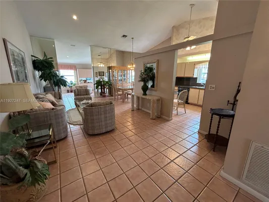 Property Slideshow image 2 of 9 | 5275 tiffany anne cir, West Palm Beach, FL, 33417