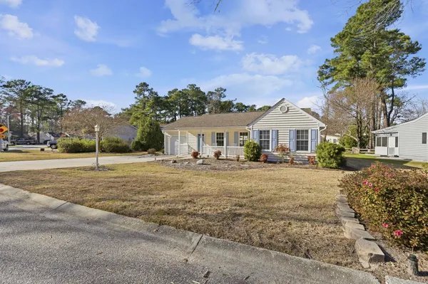 Property Slideshow image 2 of 36 | 107 purple martin dr, Murrells Inlet, SC, 29576