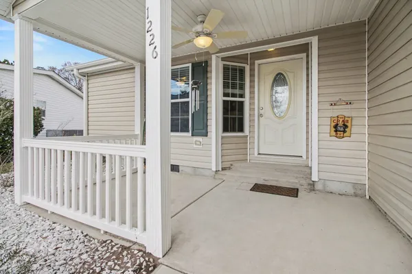 Property Slideshow image 2 of 23 | 1226 merrymount dr, Conway, SC, 29526