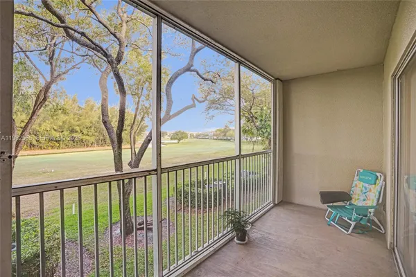 Property Slideshow image 2 of 38 | 1110 sw 125th ave 209m, Pembroke Pines, FL, 33027
