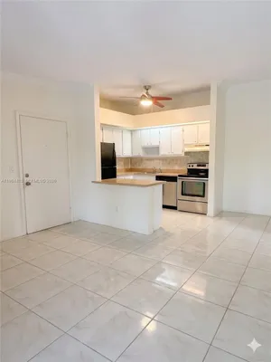 Property Slideshow image 3 of 31 | 15500 lakes of delray blvd 207, Delray Beach, FL, 33484