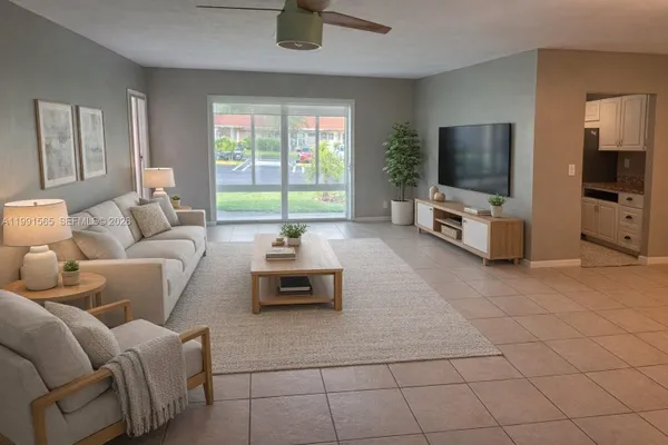 Property Slideshow image 3 of 14 | 4710 nw 4th st c, Delray Beach, FL, 33445