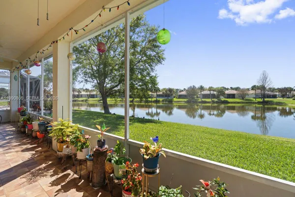 Property Slideshow image 2 of 44 | 337 sw maclay way, Port St Lucie, FL, 34986
