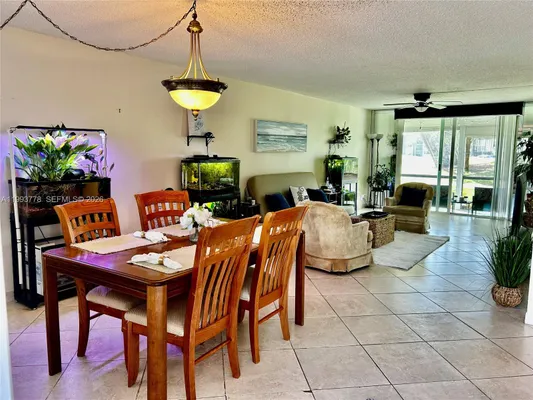 Property Slideshow image 3 of 50 | 411 s hollybrook dr 105, Pembroke Pines, FL, 33025