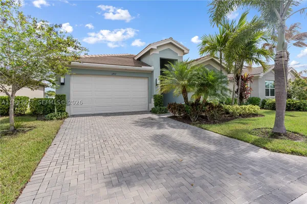Property Slideshow image 2 of 43 | 11917 sw jasper lake way, Port St Lucie, FL, 34987