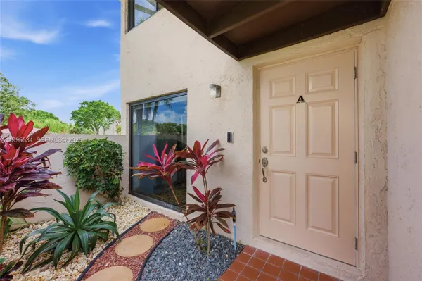 Property Slideshow image 3 of 51 | 21160 juego cir 13a, Boca Raton, FL, 33433