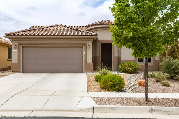 Property Slideshow image 2 of 34 | 1805 rock creek trl, Albuquerque, NM, 87120