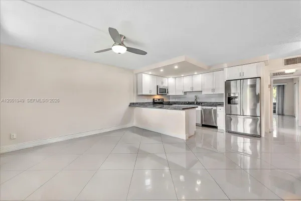 Property Slideshow image 3 of 36 | 2503 antigua ter e1, Coconut Creek, FL, 33066