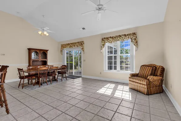 Property Slideshow image 2 of 46 | 545 sandridge rd, Conway, SC, 29526