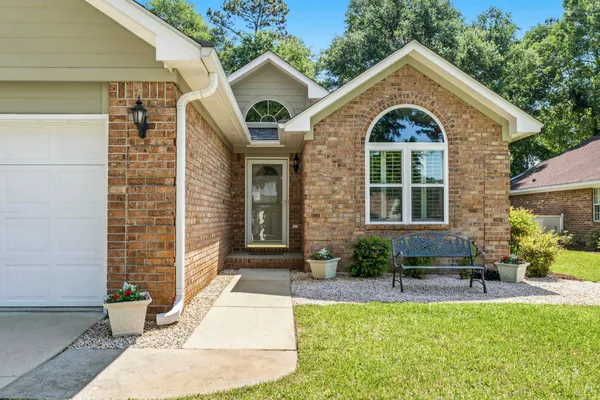 Property Slideshow image 2 of 39 | 210 carrington dr, Pawleys Island, SC, 29585