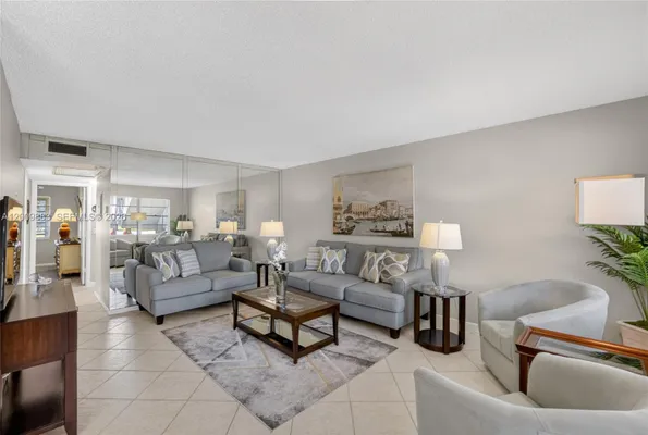 Property Slideshow image 3 of 37 | 146 prescott h 146, Deerfield Beach, FL, 33442