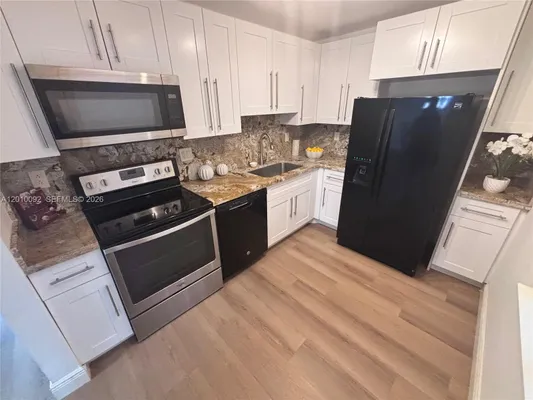 Property Slideshow image 2 of 19 | 8050 w mcnab rd 212, Tamarac, FL, 33321