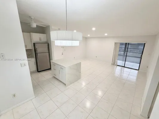 Property Slideshow image 3 of 41 | 7857 ashmont cir 213, Tamarac, FL, 33321