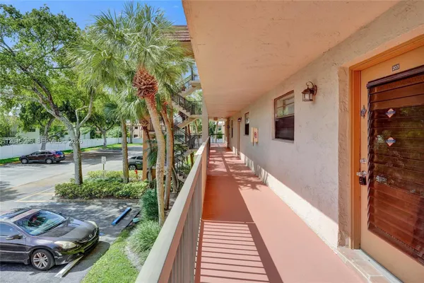 Property Slideshow image 3 of 28 | 4960 e sabal palm blvd 203, Tamarac, FL, 33319