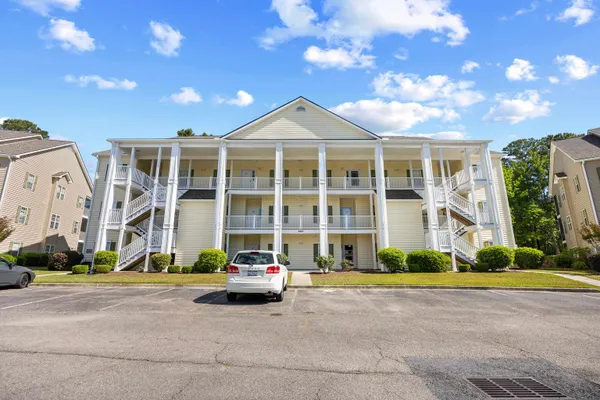 Property Slideshow image 2 of 44 | 5840 longwood dr 202, Murrells Inlet, SC, 29576