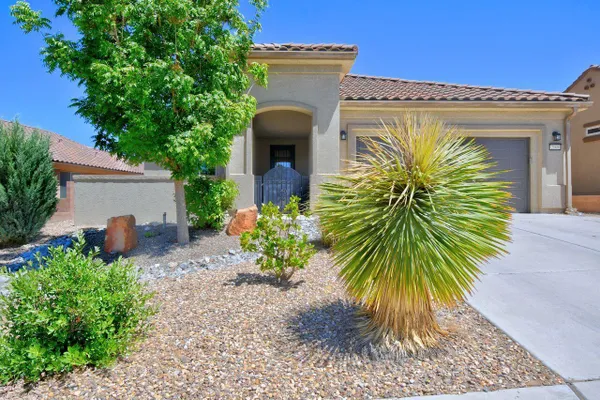 Property Slideshow image 3 of 37 | 2108 willow canyon trl, Albuquerque, NM, 87120