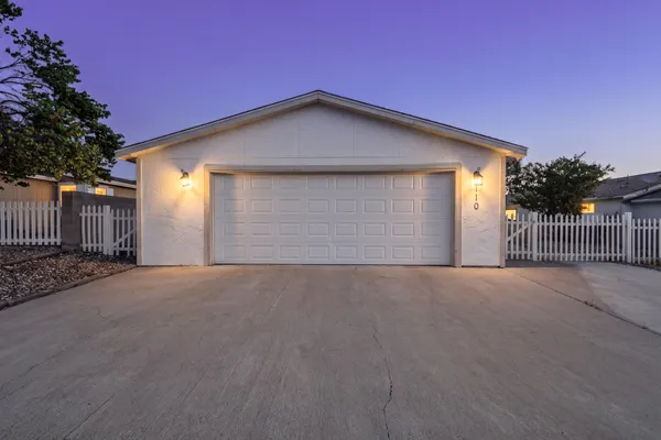 Property Slideshow image 2 of 59 | 110 sunrise bluffs dr, Belen, NM, 87002