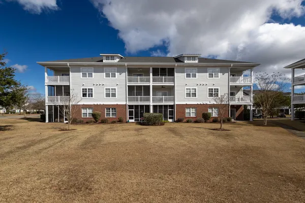 Property Slideshow image 2 of 19 | 500 wickham dr 1068, Myrtle Beach, SC, 29579