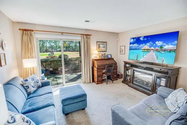 Property Slideshow image 2 of 54 | 125 mayberry ln, Conway, SC, 29526
